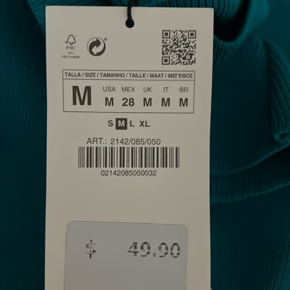 thick Zara knitted dress - Picture 3 of 3